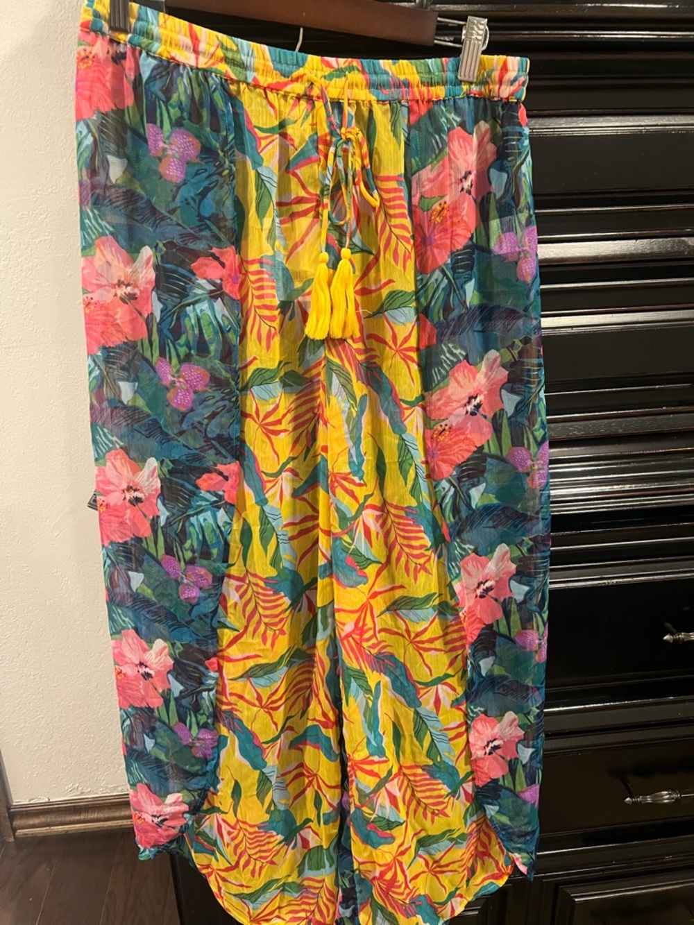 Gibson Latimer Tropical Floral Multi-Color Wide Leg Pants
